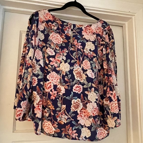 Cynthia Rowley Floral Soft V-Neck Top Blouse - XL - Picture 4 of 8